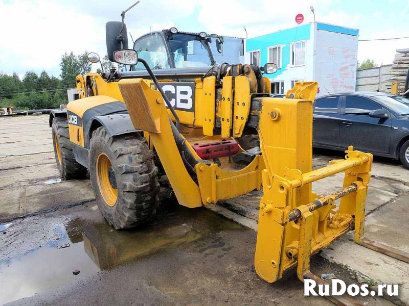 Телескопический погрузчик JCB 540-170, 2011 г изображение 5