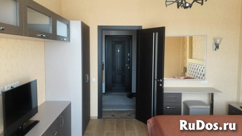 Сдам 2 комнатную квартиру 64 м2 изображение 4