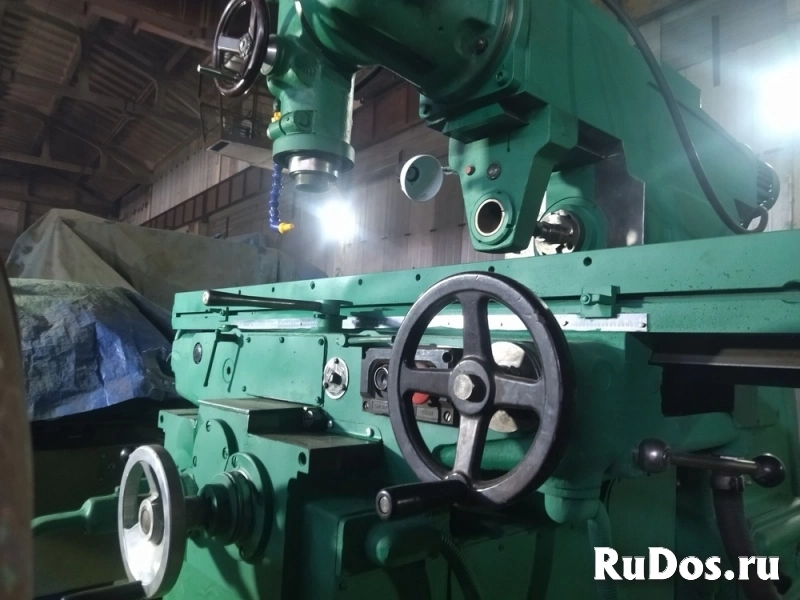 Станок 6М83Ш фрезерный консольный широкоуниверсальный продам изображение 9