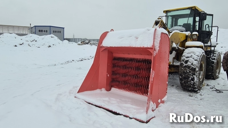 Многофункциональный просеивающий ковш валкового типа изображение 3