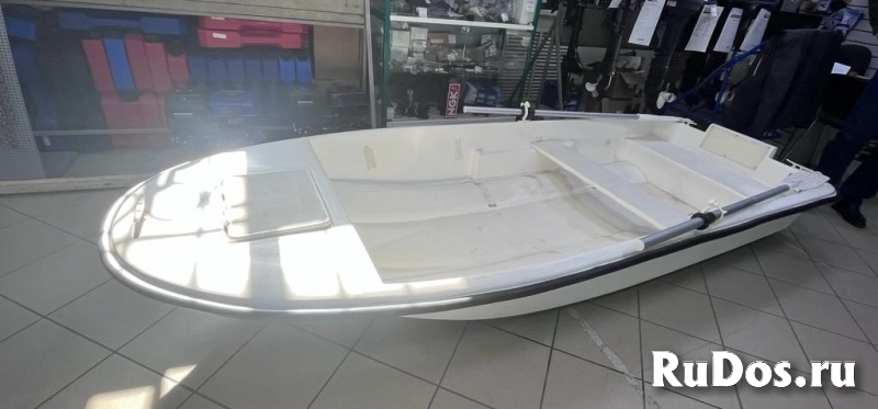 Nissan Marine Laker 300 Plus изображение 3