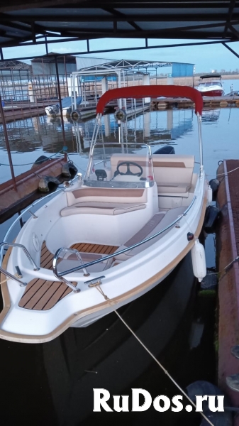 Прогулки на катере изображение 3