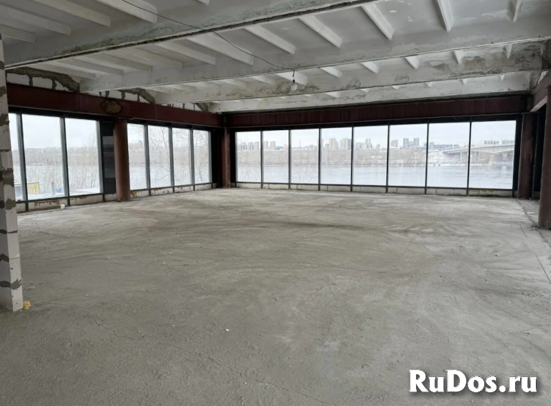 Сдается здание под офисы с редким видом изображение 3