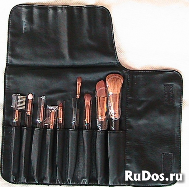 профессиональный набор кисточек для макияжа фотка