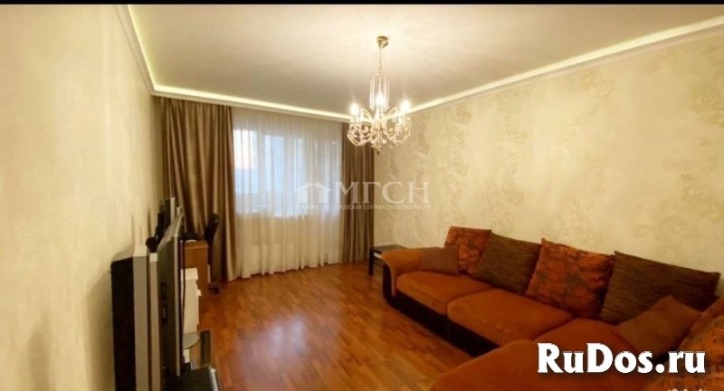 Продам 2 комнатную квартиру 61 м2 изображение 4
