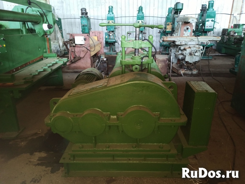 Вальцы (Машина листогибочная) И2222 16х2000 продам изображение 7