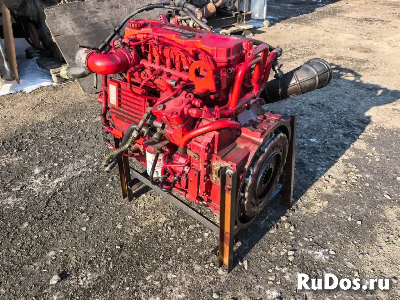 Двигатель б/у Cummins ISDe180-50, 4.5L изображение 3