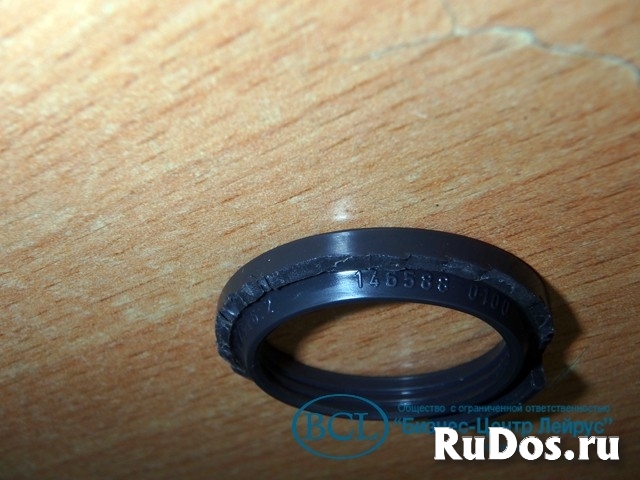 Манжета полиуретановая Y3 PU OIL SEAL 146588-0100 фотка