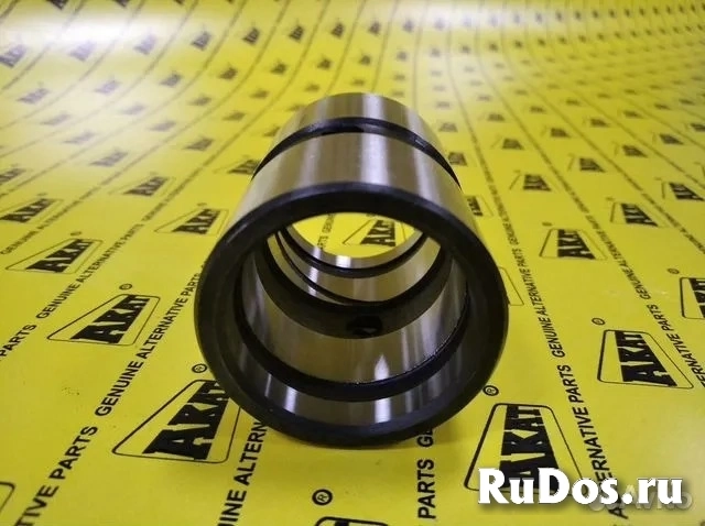 Втулка Terex 3522862M2 фотка