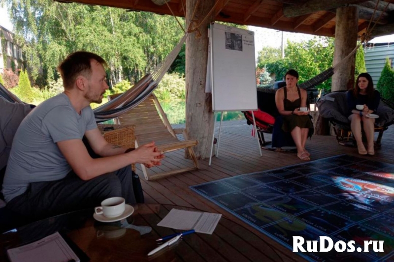 Подарочный сертификат Лила на большом игровом поле с ведущим изображение 8