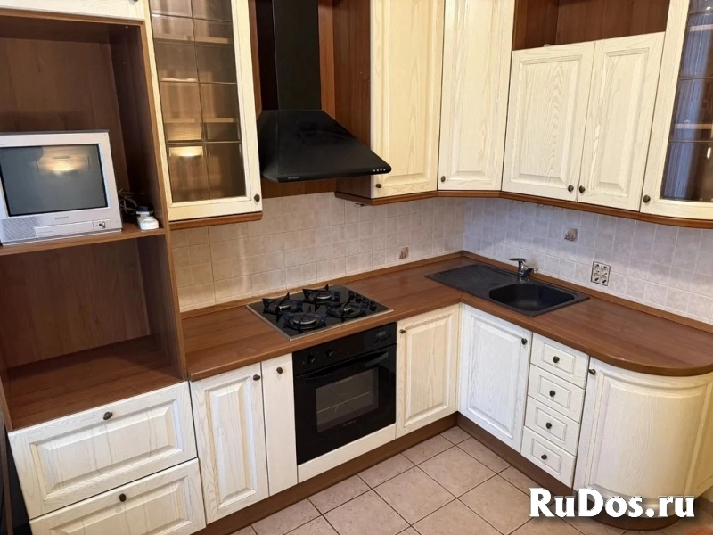 Продам 2 комнатную квартиру 62 м2 изображение 9