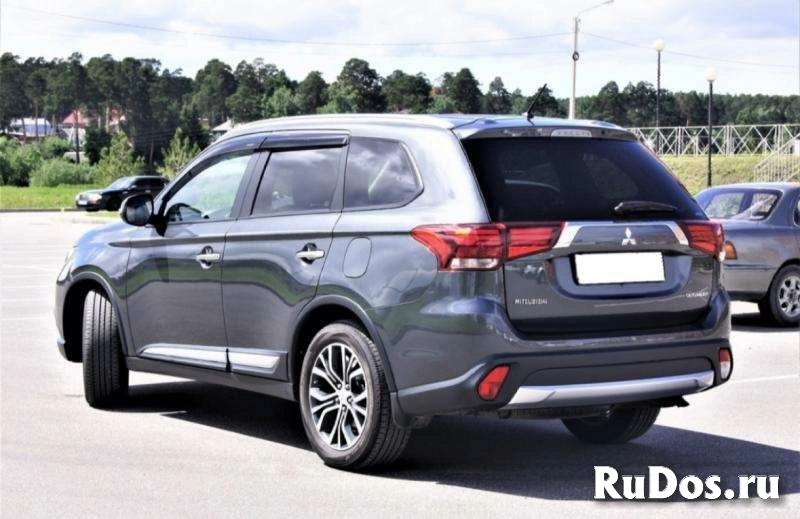Продам автомобиль MITSUBISHI OUTLANDER 2015 г.в. фотка