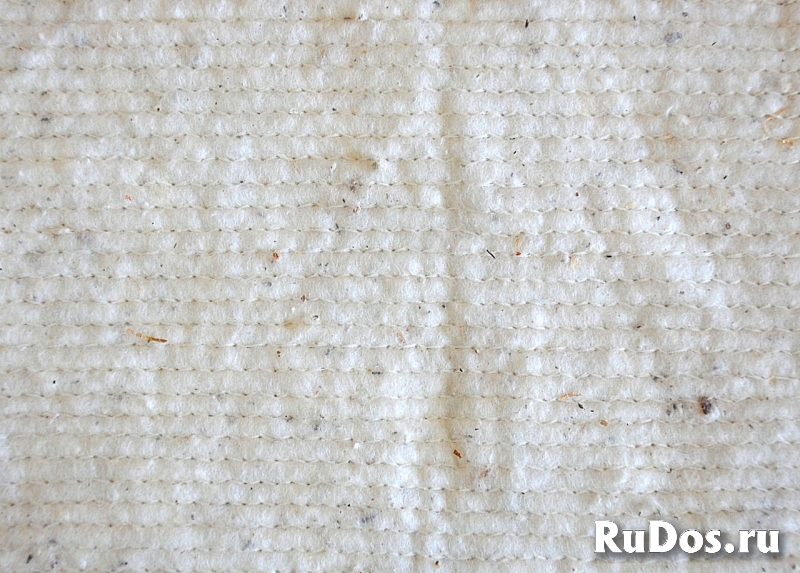 Холстопрошивное протирочное полотно белое в рулоне фотка