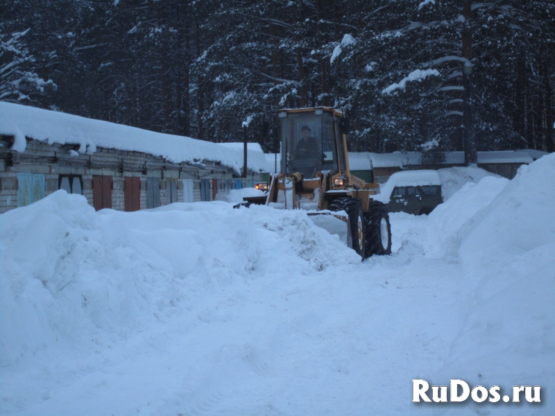 Чистка крыш от снега Уборка сосулек изображение 5