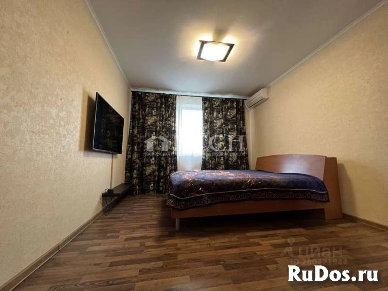 Продам 2 комнатную квартиру 54 м2 фотка