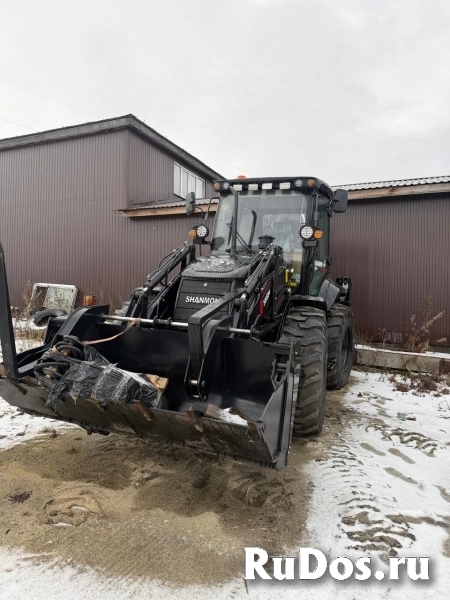 Экскаватор-погрузчик SHANMON 388H фотка