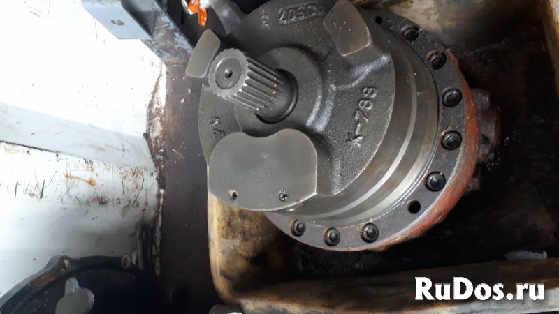 Гидромотор хода jcb 220 фотка