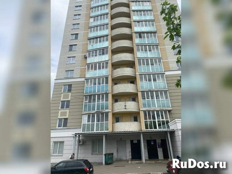 Продам 2 комнатную квартиру 63.1 м2 изображение 4