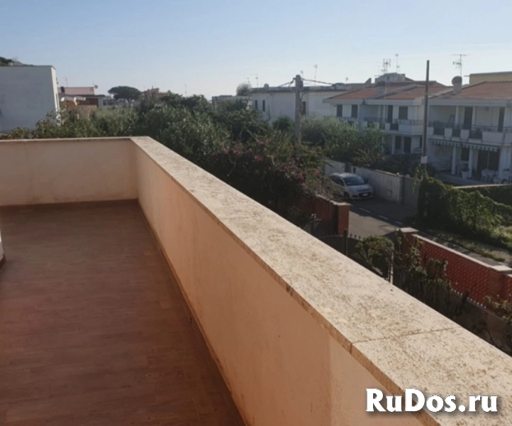 Квартира на морском курорте Анцио в Италии изображение 10