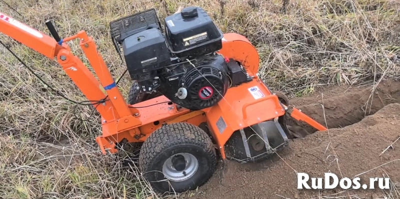 Аренда траншеекопателя для копки траншей фотка