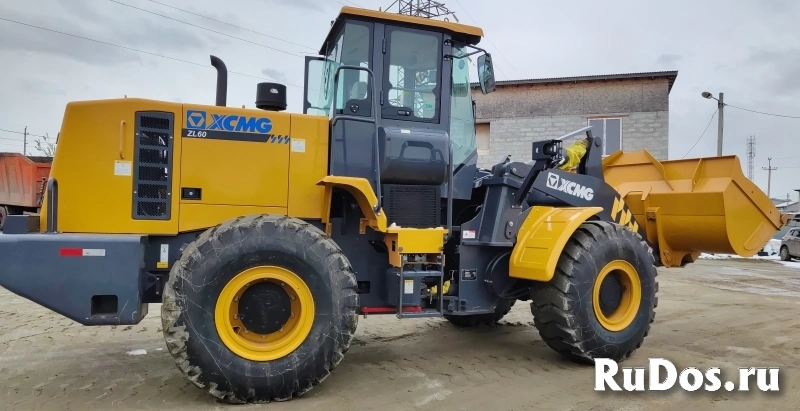 Погрузчик ZL60GV может работать с техникой с приводом 8х4 с доставкой в город Москва изображение 7