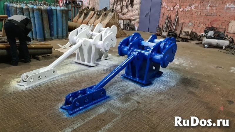 Крепчайшие крашеры бетона для безотходного демонтажа фото