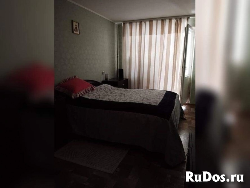 Продам 2 комнатную квартиру 62.9 м2 фотка