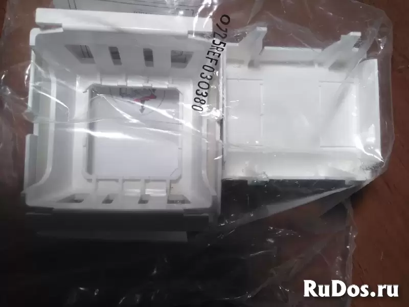 Рамки фирмы Legrand изображение 7