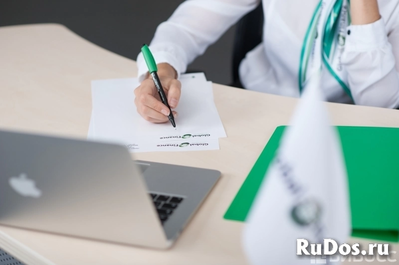 Оказание бухгалтерских услуг фото