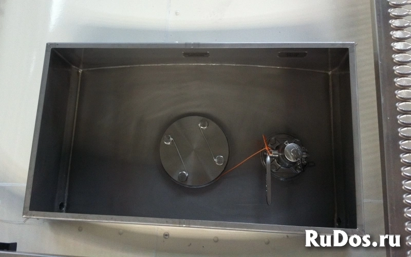 Танк-контейнер тип Т11 объём 25м3 для перевозки жидких реагентов, новый. изображение 11