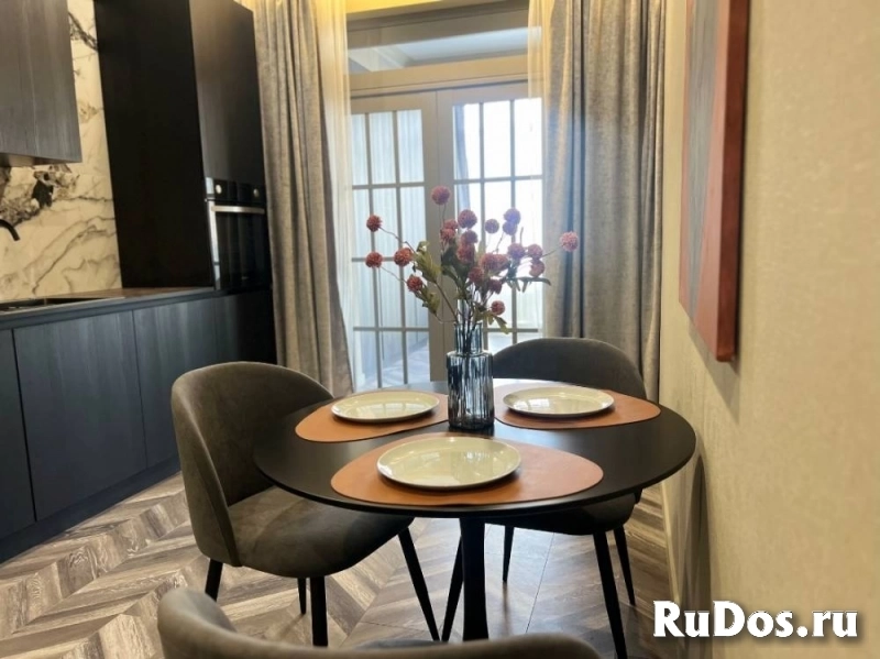 Продам 2 комнатную квартиру 85 м2 изображение 4