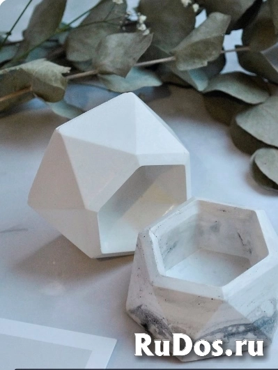 Изделия из гипса ручная работа Кашпо девочка с цветами изображение 7