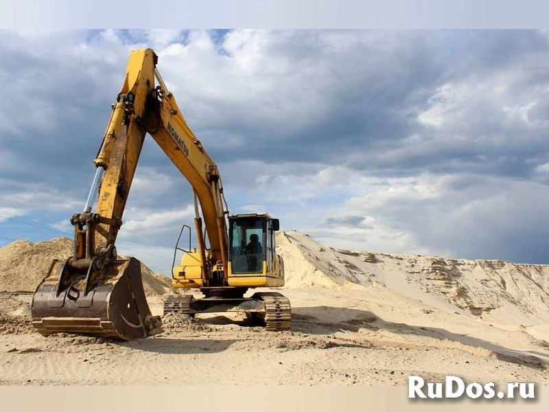 Гусеничный экскаватор Komatsu 220, 2012 г, гидролинии изображение 5