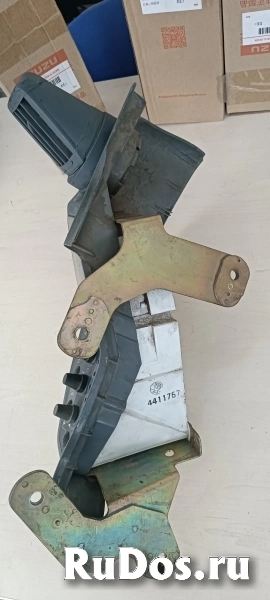 Монитор hitachi 4411757 фотка