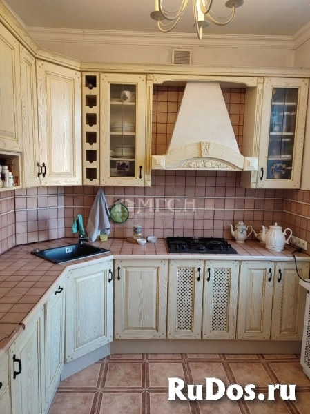 Продам 4 комнатную квартиру 100 м2 изображение 3