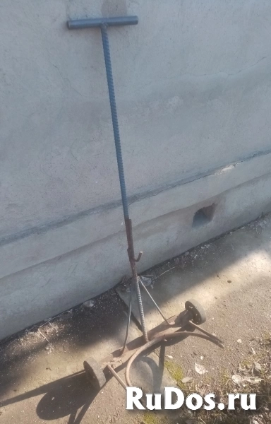 Тележка садовая для воды под флягу Водовозка фотка