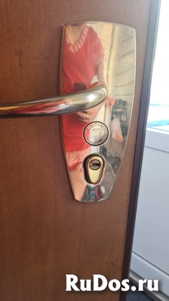Вскрыть дверь заменить замок срочный выезд. изображение 6
