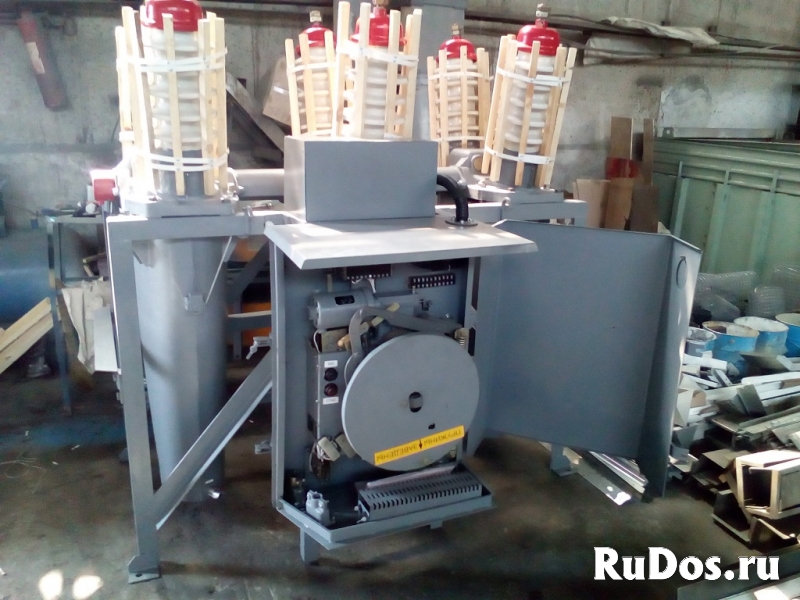 Выключатель масляный трехполюсный 10кВ изображение 3