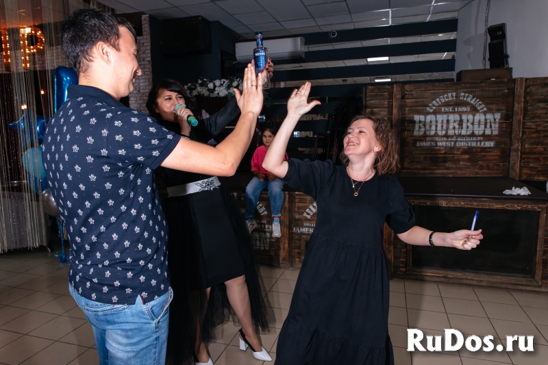 Ведущая +DJ (звук, свет) изображение 6