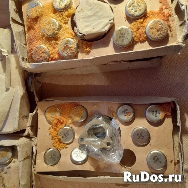 Транзисторы  СССР   Новые. изображение 6