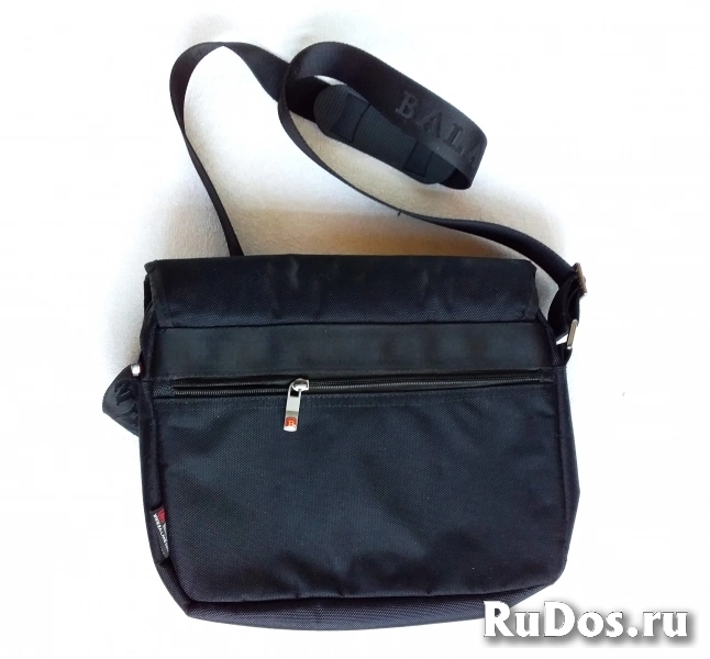 Наплечная сумка кросс-боди, черная,  из полиэстера, новая фото