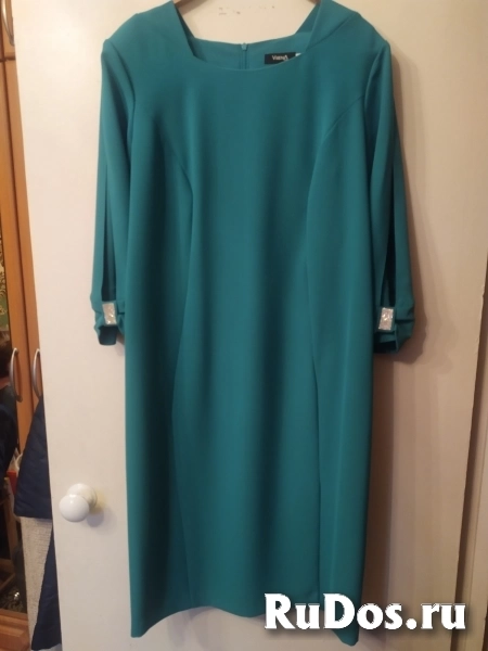 Продаю два женских платья фотка