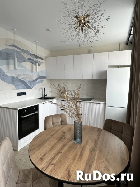 Продам Дизайнерскую Двушку на Бардина 23 изображение 9