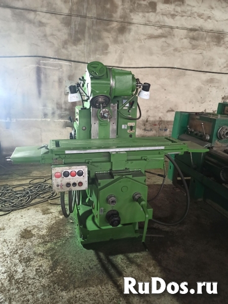 6Д82Ш станок консольно-фрезерный широкоуниверсальный продам. фото