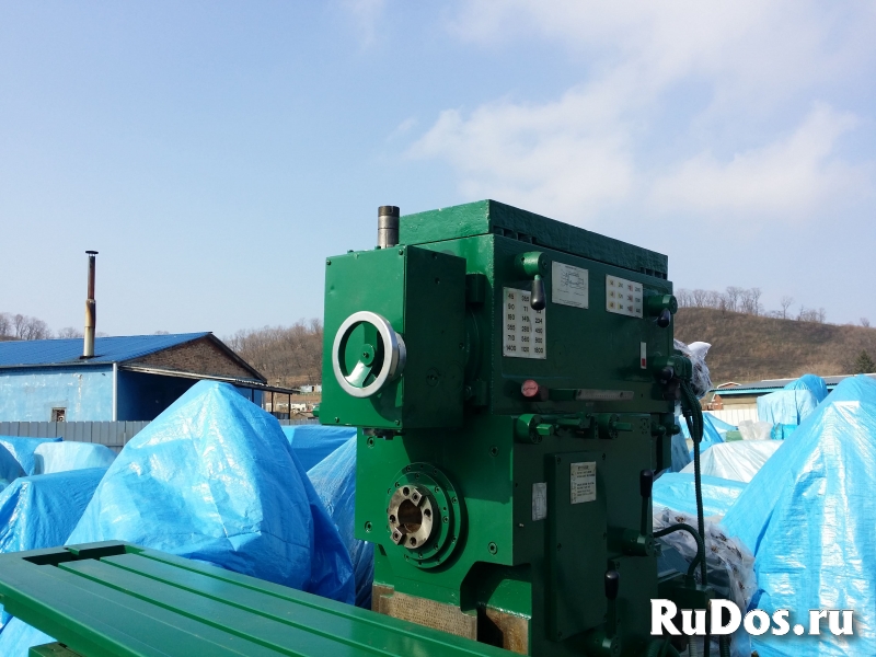 Универсально-фрезерный станок BFW UF-3,5 продам, Владивосток. изображение 4