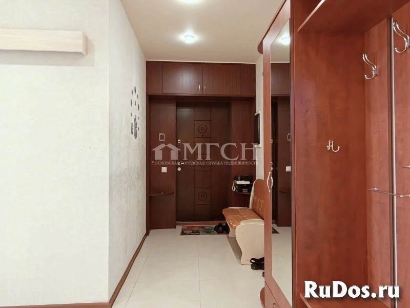 Продам 2 комнатную квартиру 76.5 м2 изображение 9