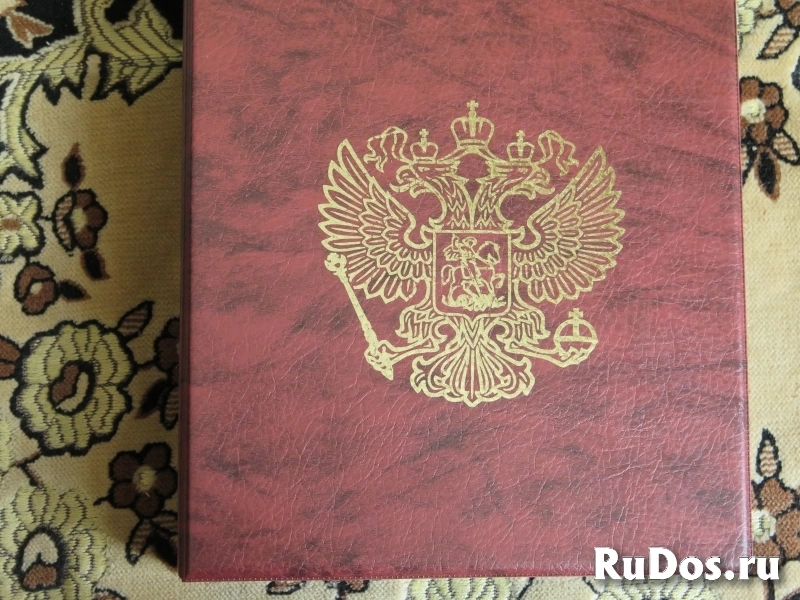 Уникальная коллекция современных редких банкнот РФ фото