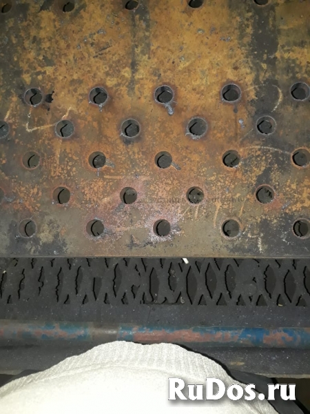 Перфорированный лист (сито грохота) фото