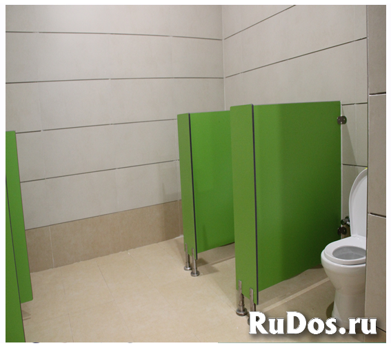 Детские сантехнические кабинки для детских садов HPL фотка