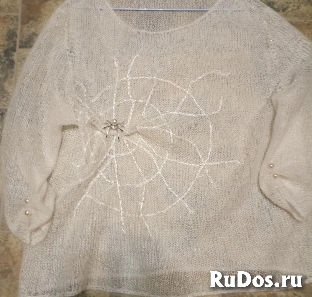 Джемпер паутинка кид мохер с вышивкой изображение 3